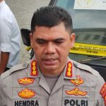 095781100_1784609002-Kabid_Humas_Polda_Jabar_Kombes_Hendra_Rochmawan